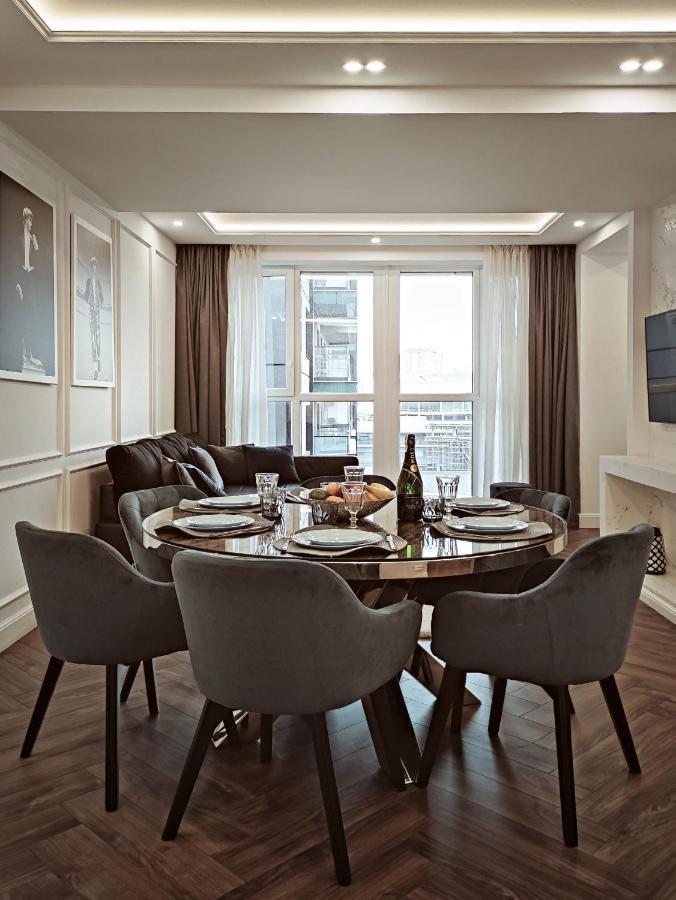 Modern Classic 2 Bedroom Apartment Near Most City 드네프로페트로프스크 외부 사진
